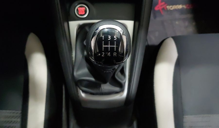 Nissan Versa 1.6 ADVANCE Sedan 2021