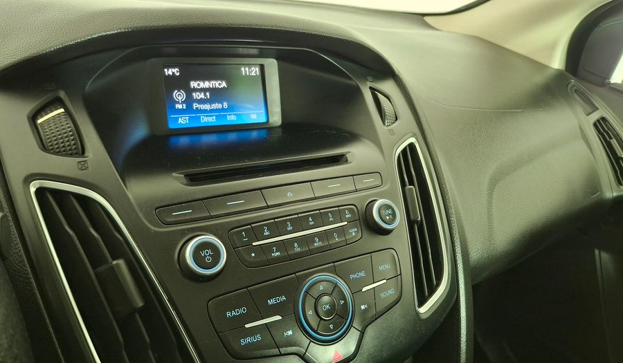 Ford Focus 2.0 SE POWER SHIFT Sedan 2017