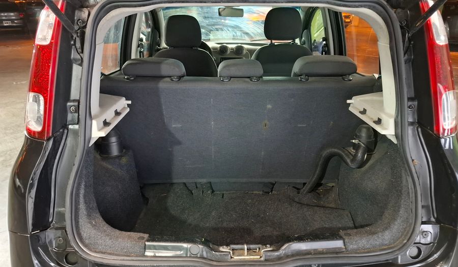 Fiat Uno 1.4 8V ATTRACTIVE 5P Hatchback 2014
