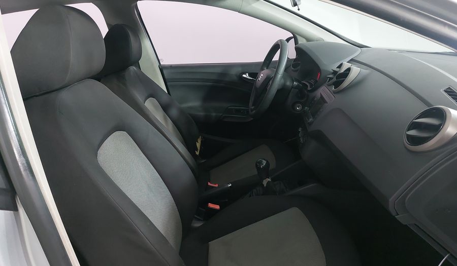 Seat Ibiza 1.6 REFERENCE MT Hatchback 2016