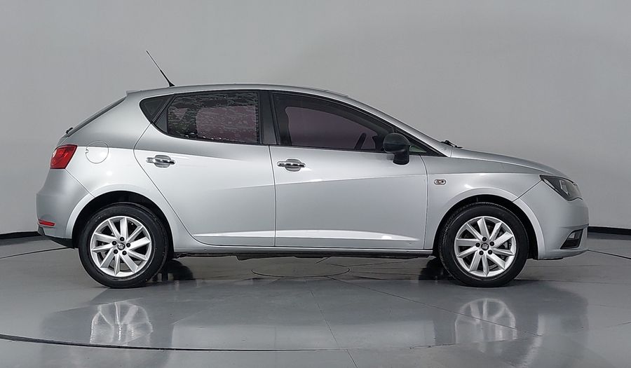 Seat Ibiza 1.6 REFERENCE MT Hatchback 2016