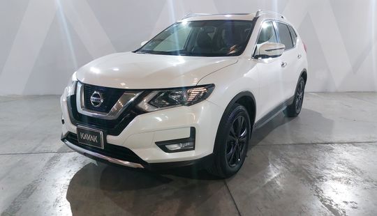 Nissan • X-Trail