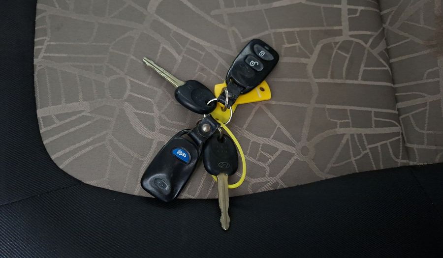 Hyundai Grand I10 1.2 GLS AC 2AB ABS Sedan 2016