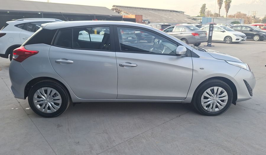 Toyota Yaris 1.5 SPORT Hatchback 2019