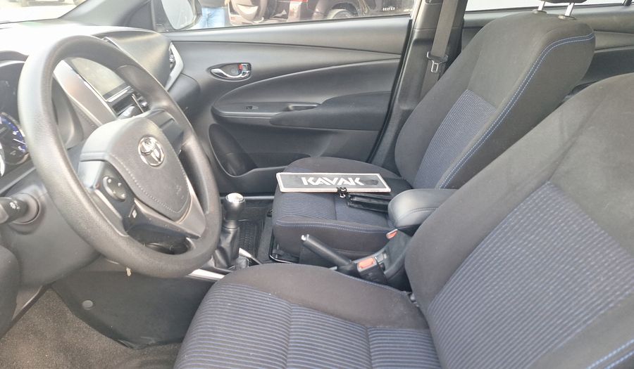 Toyota Yaris 1.5 SPORT Hatchback 2019