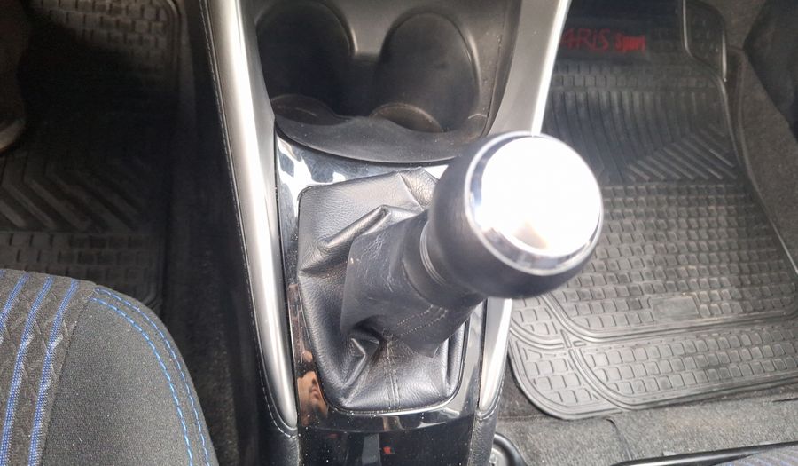 Toyota Yaris 1.5 SPORT Hatchback 2019