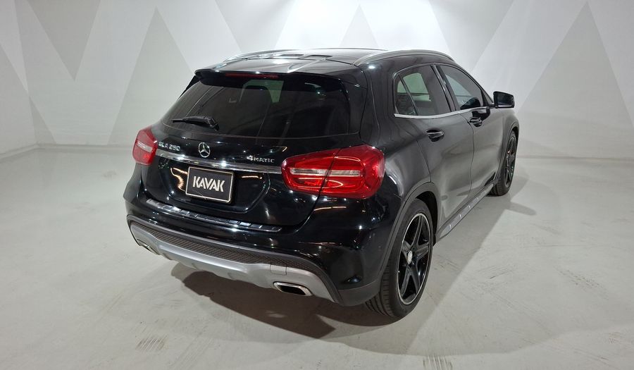 Mercedes Benz Clase Gla 2.0 GLA 250 CGI SPORT Suv 2016