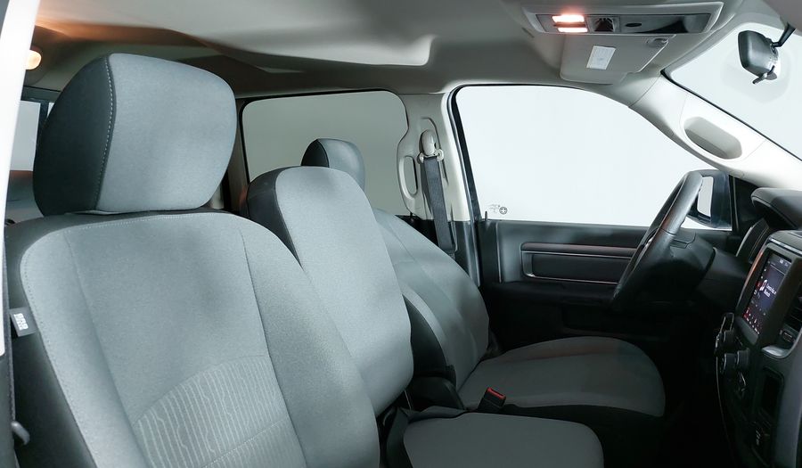 Ram 1500 5.7 HEMI SPORT CREW CAB 4X4 V8 6AT Pickup 2021
