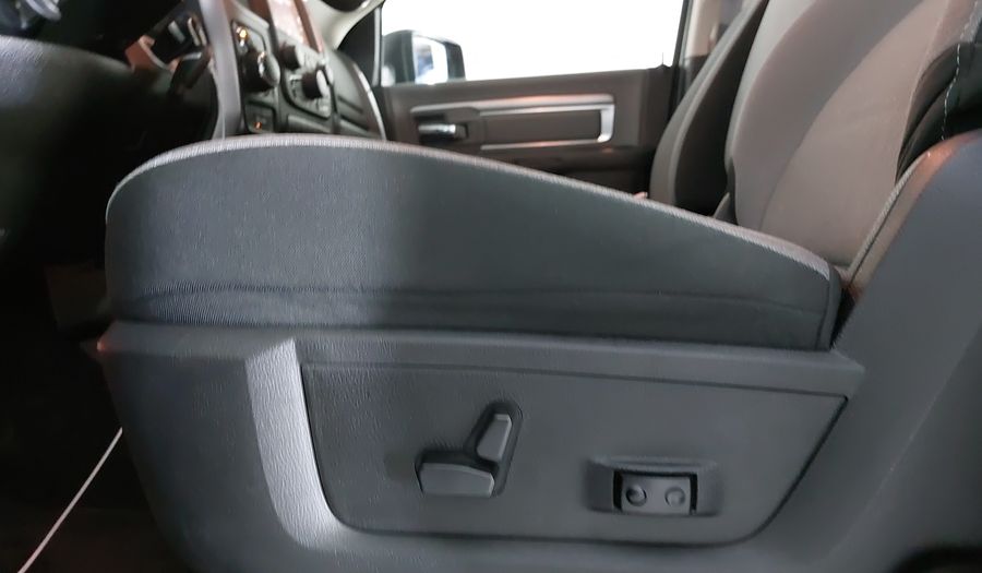 Ram 1500 5.7 HEMI SPORT CREW CAB 4X4 V8 6AT Pickup 2021