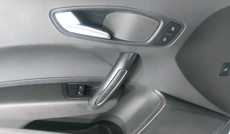 Audi A1 1.4 TFSI COOL S TRONIC Hatchback 2015