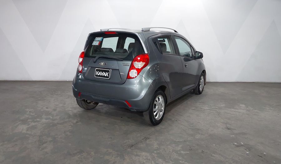 Chevrolet Spark Classic 1.2 LTZ C MT Hatchback 2017