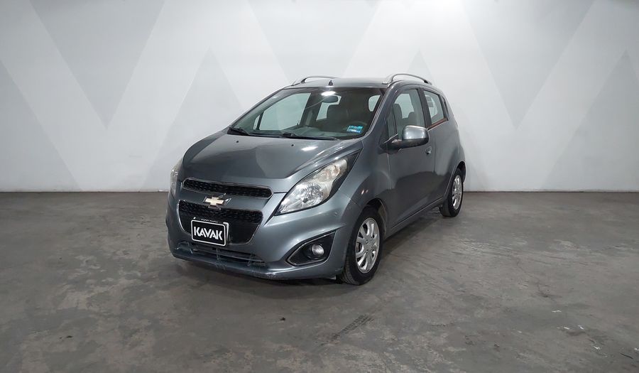 Chevrolet Spark Classic 1.2 LTZ C MT Hatchback 2017