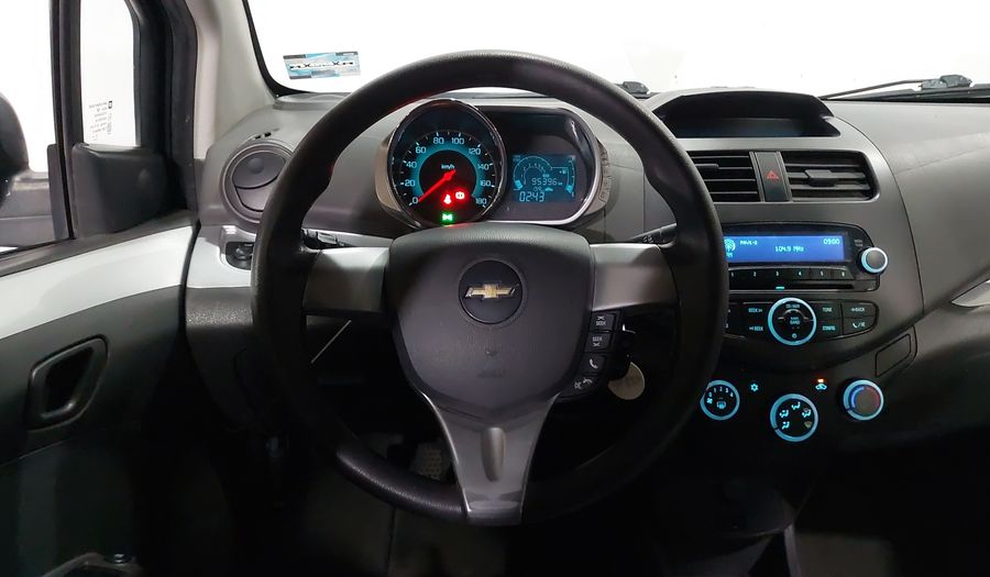 Chevrolet Spark Classic 1.2 LTZ C MT Hatchback 2017