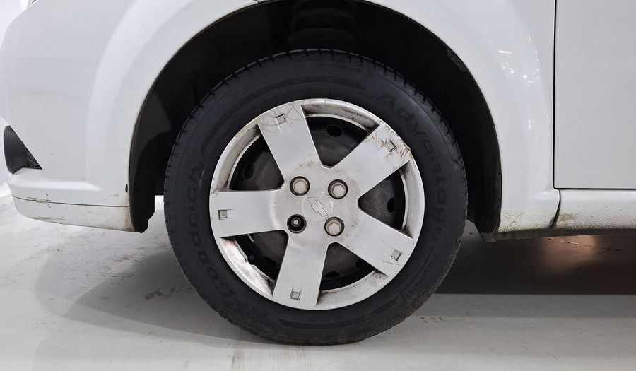 Chevrolet Aveo 1.6 AT J Sedan 2015