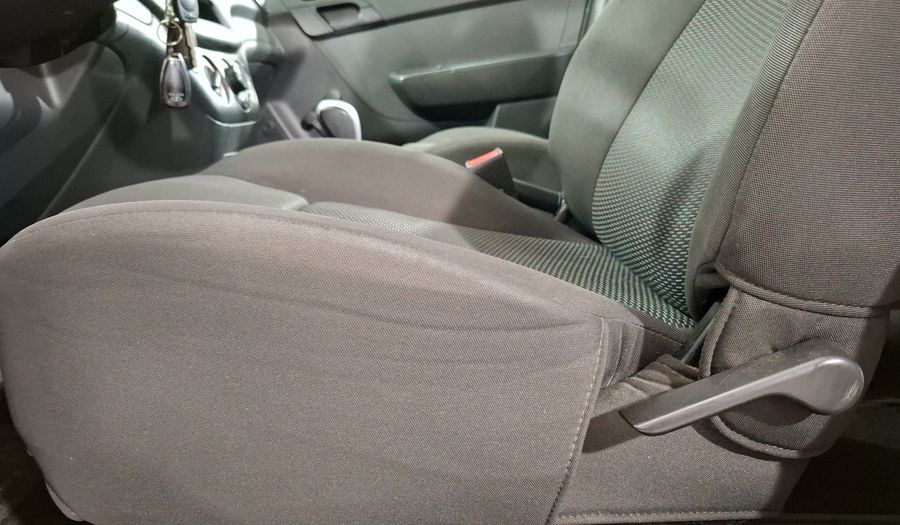 Chevrolet Aveo 1.6 AT J Sedan 2015