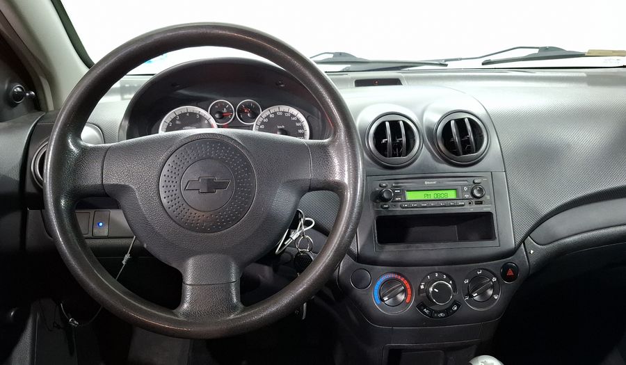Chevrolet Aveo 1.6 AT J Sedan 2015