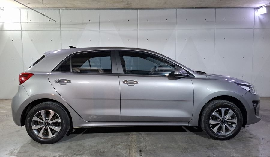Kia Rio 1.6 EX Hatchback 2023