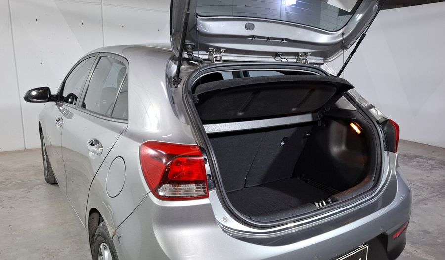 Kia Rio 1.6 EX Hatchback 2023