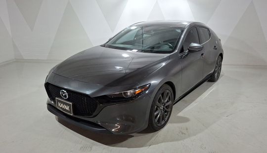 Mazda • Mazda 3