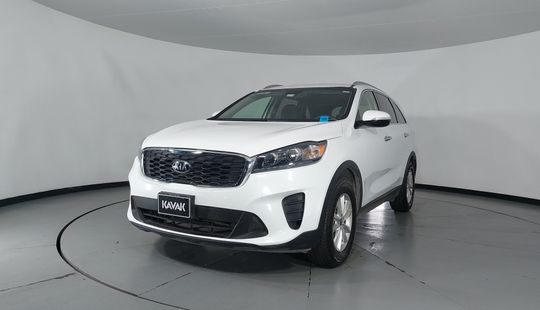 Kia • Sorento