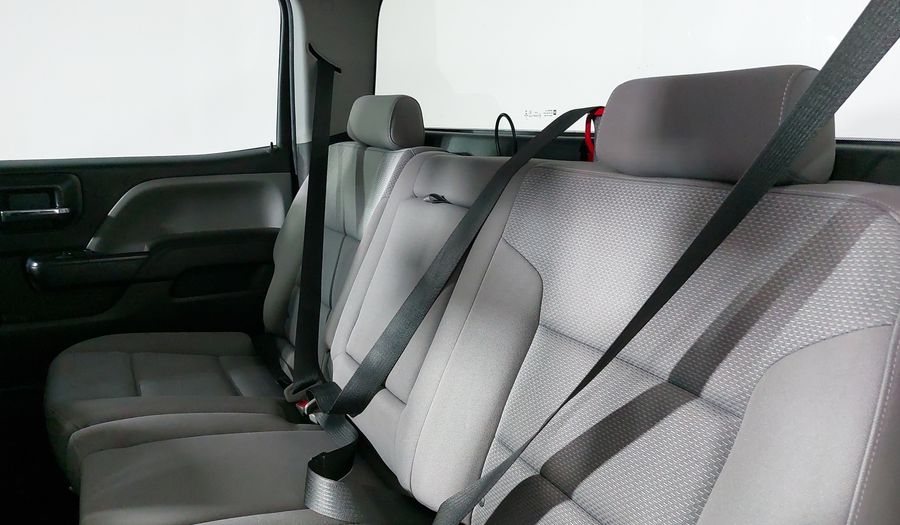 Chevrolet Silverado 2500 5.3 DOBLE CABINA J AT Pickup 2018