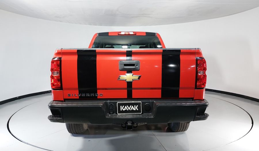 Chevrolet Silverado 2500 5.3 DOBLE CABINA J AT Pickup 2018