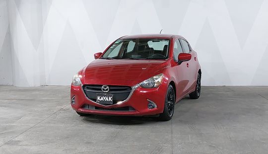 Mazda • Mazda 2