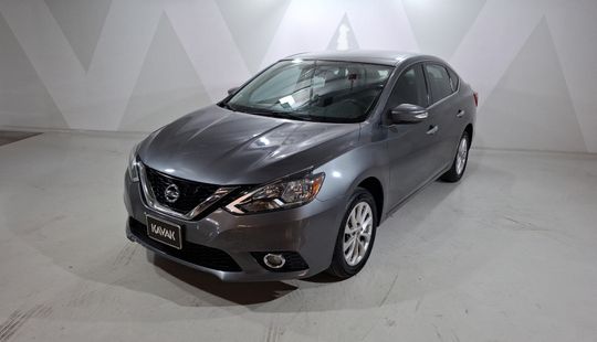 Nissan • Sentra