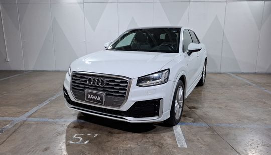 Audi • Q2