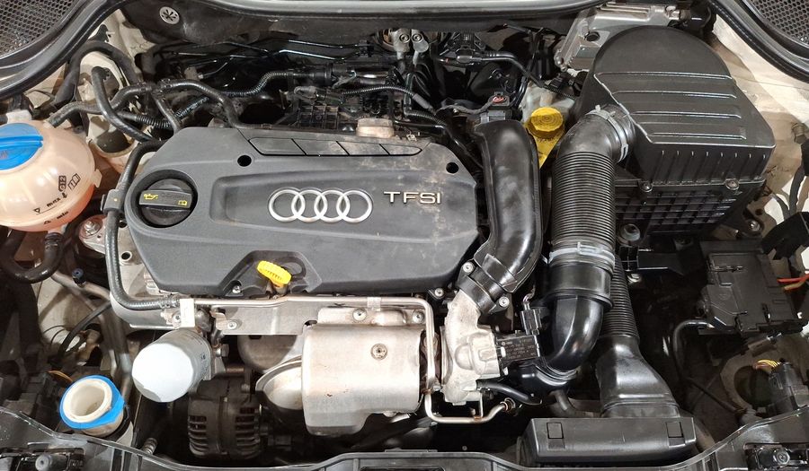 Audi A1 1.4 TFSI COOL MT Hatchback 2014