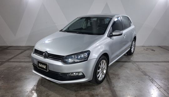 Volkswagen • Polo