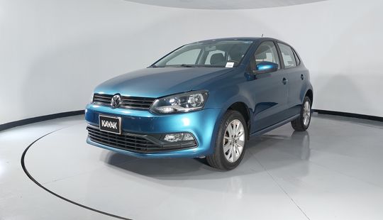 Volkswagen • Polo
