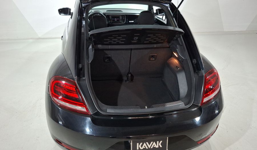 Volkswagen Beetle 2.5 SOUND AUTO Hatchback 2018