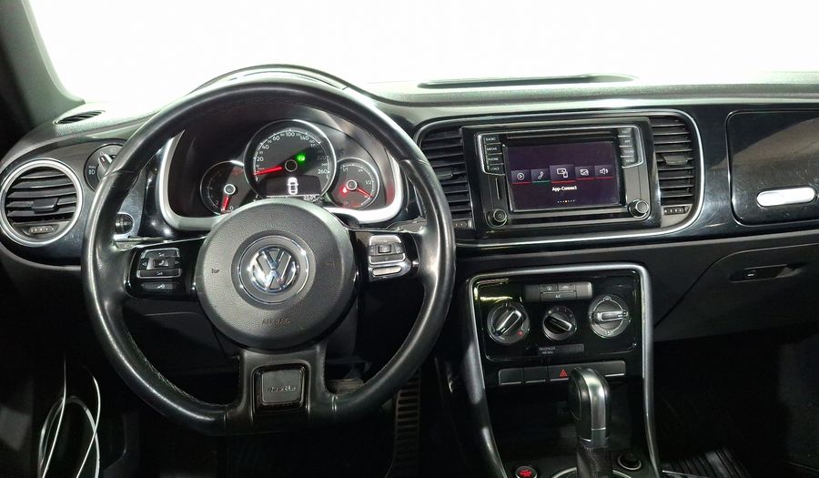 Volkswagen Beetle 2.5 SOUND AUTO Hatchback 2018