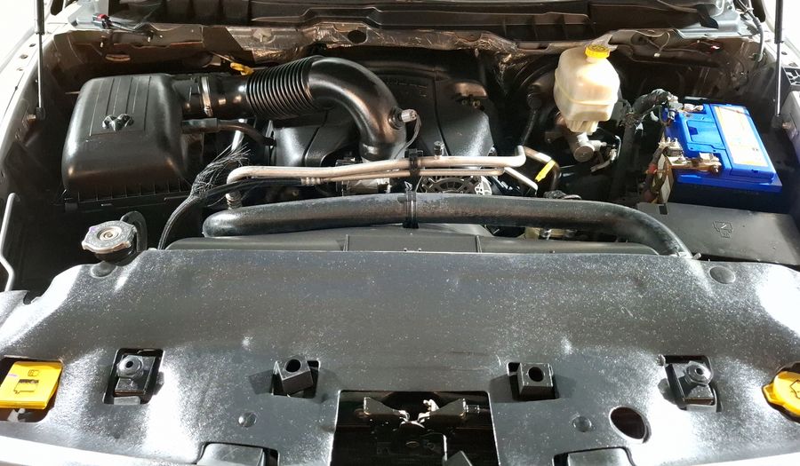 Ram 2500 5.7 SLT HD TRABAJO CREW CAB 4X4 V8 Pickup 2016