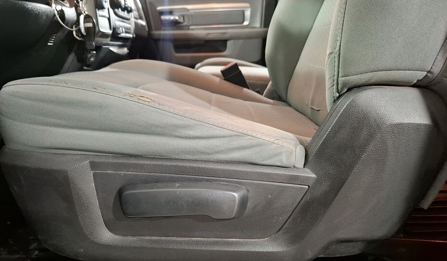 Ram 2500 5.7 SLT HD TRABAJO CREW CAB 4X4 V8 Pickup 2016
