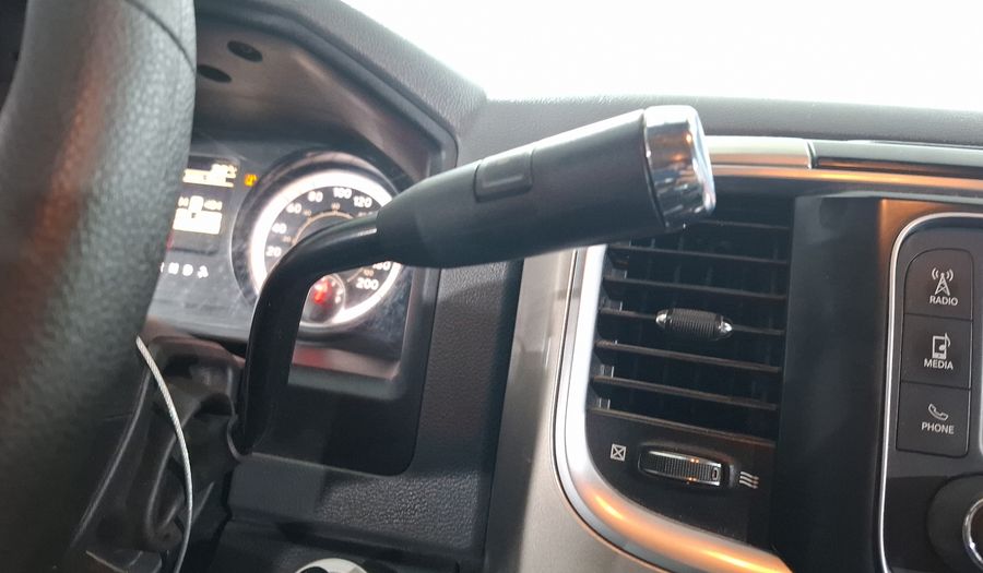 Ram 2500 5.7 SLT HD TRABAJO CREW CAB 4X4 V8 Pickup 2016