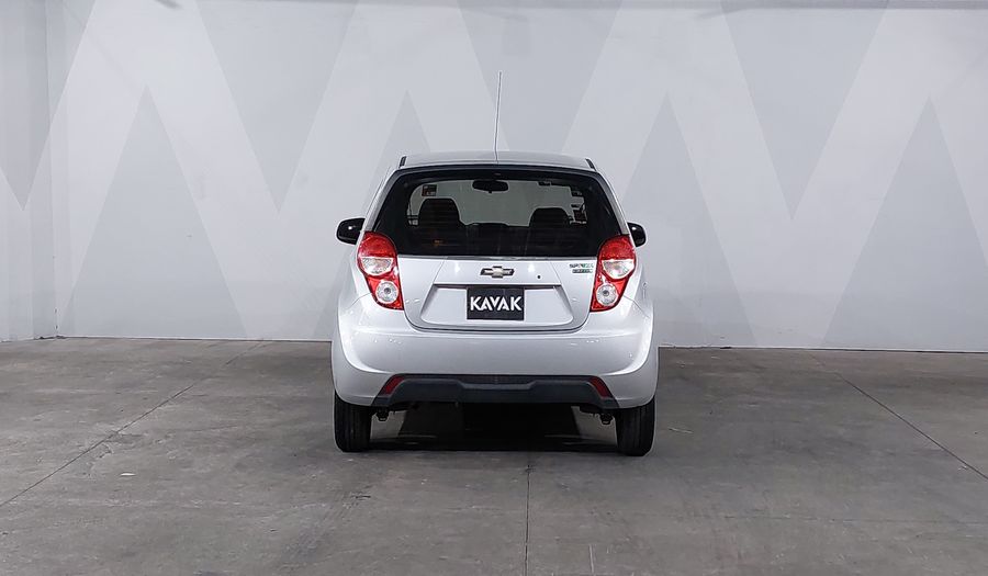 Chevrolet Spark Classic 1.2 LT B MT Hatchback 2016