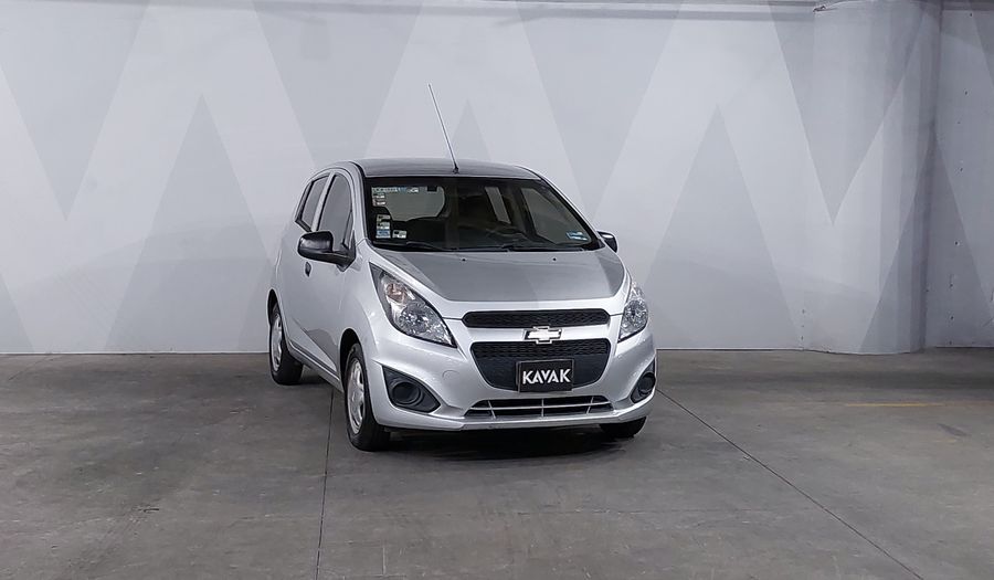 Chevrolet Spark Classic 1.2 LT B MT Hatchback 2016