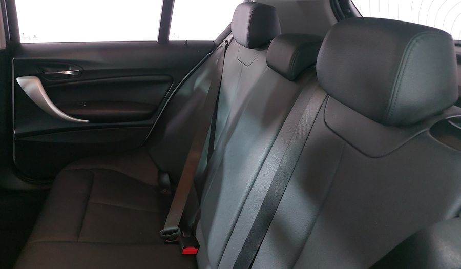 Bmw Serie 1 2.0 120IA AUTO Hatchback 2017