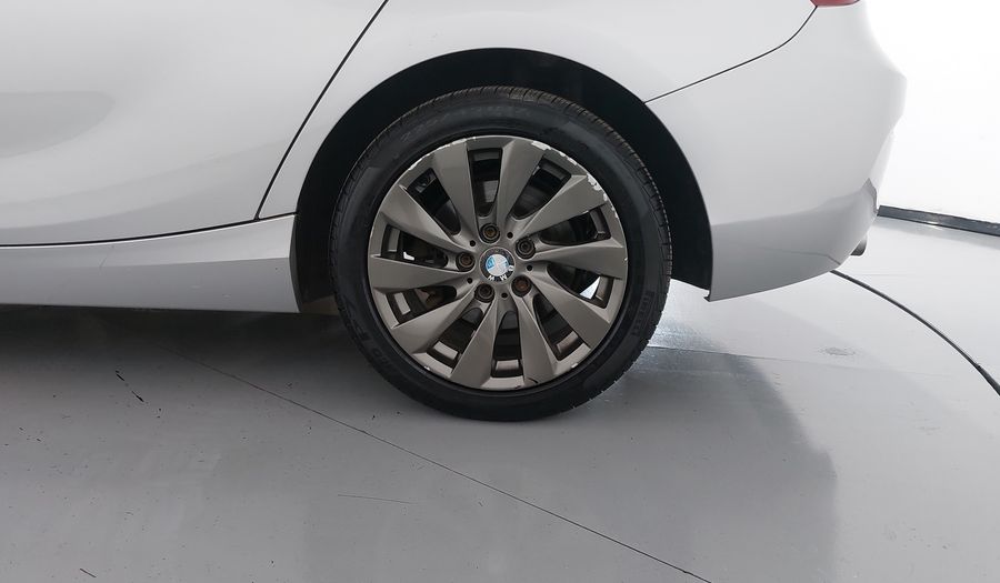 Bmw Serie 1 2.0 120IA AUTO Hatchback 2017