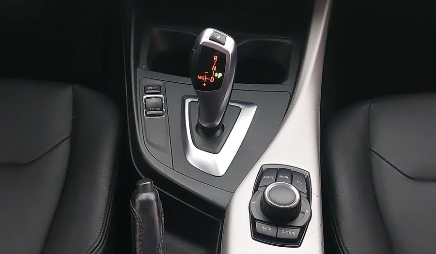 Bmw Serie 1 2.0 120IA AUTO Hatchback 2017