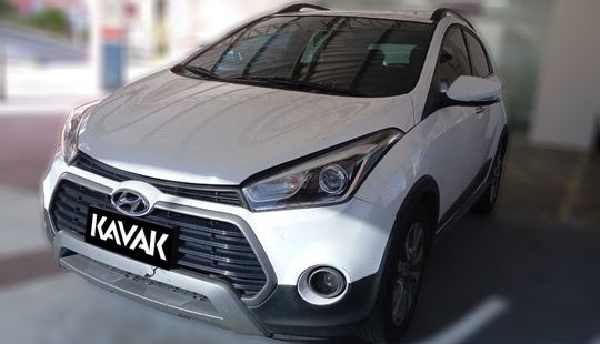 Hyundai • HB20X
