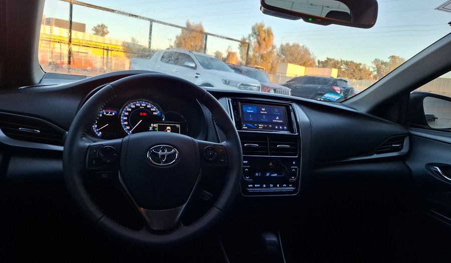 Toyota Yaris 1.5 S CVT Hatchback 2024