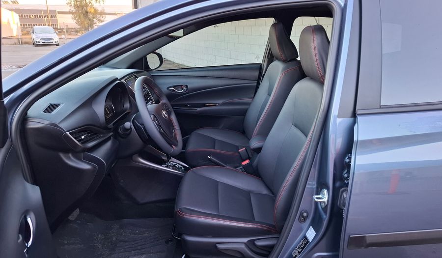 Toyota Yaris 1.5 S CVT Hatchback 2024