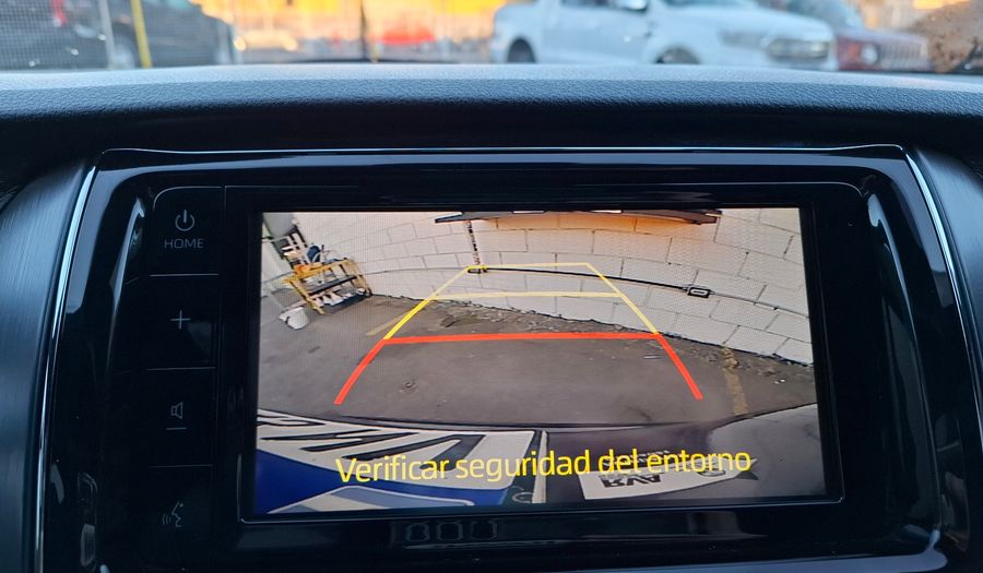 Toyota Yaris 1.5 S CVT Hatchback 2024