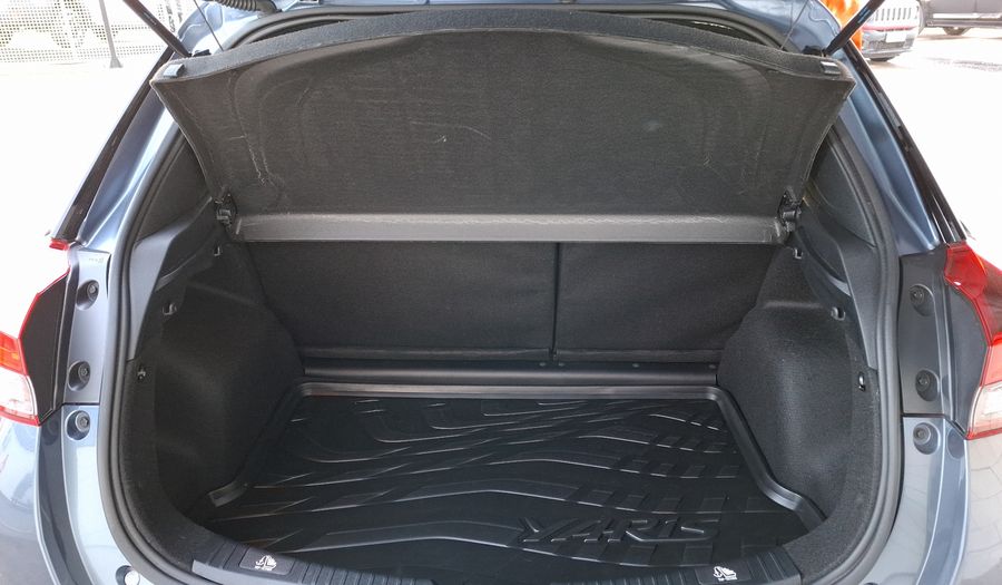 Toyota Yaris 1.5 S CVT Hatchback 2024