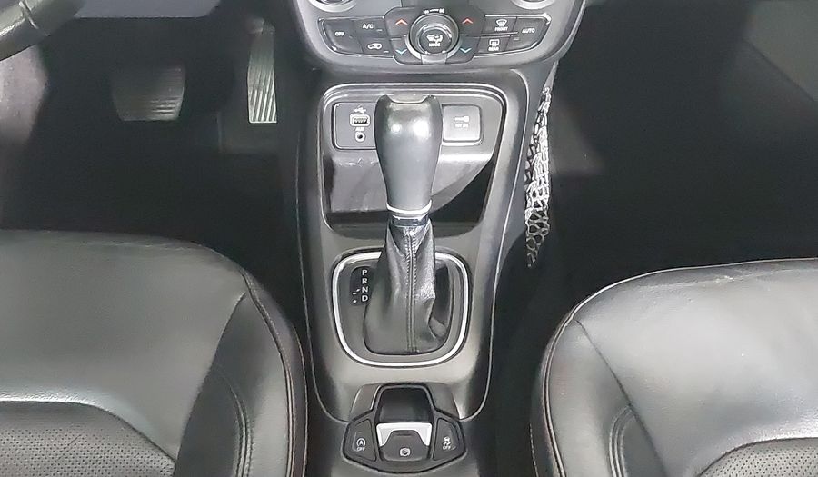 Jeep Compass LONGITUDE Suv 2018
