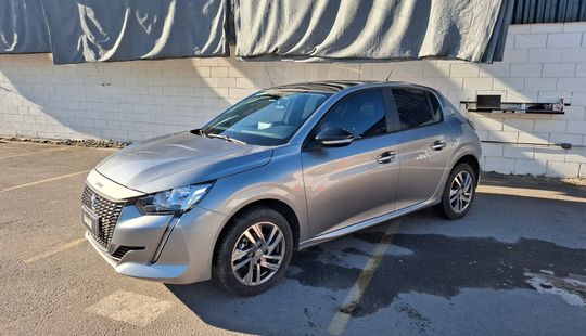 Peugeot • 208