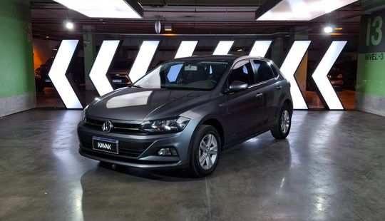 Volkswagen • Polo
